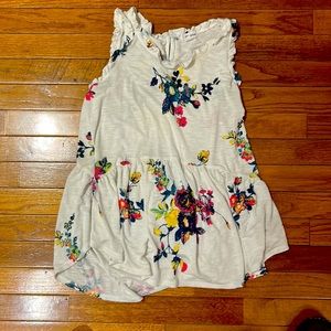 Women’s/ Jr top size medium